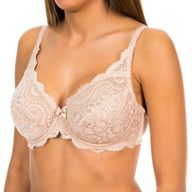 Playtex brand bra.
 Made of elastic lace, for an ultra feminine and refined style.
 Underwired bra.
 Cups without foam.
 Elastic and adjustable straps.
 Back closure with four-position hooks.
 Bow decoration at the center of the neckline.
 Elastic lace sides.
 Seams seen in tone.
 Composition: 57% Polyamide, 21% Polyester, 12% Elastane, 10% Cotton
 Care:
Handwash.
 Do not use bleach.
 Do not use dryer.
 Do not iron.
 Do not dry clean.