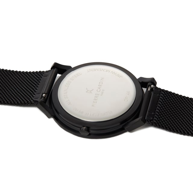 Diese Pierre Cardin Pigalle Nine Multi Zifferblatt Uhr für  Herren ist das perfekte Accessoire zum tragen oder verschenken. Ihr Schwarz 44 mm Rund Gehäuse kombiniert mit dem bequemen Schwarz Armband aus  Edelstahl garantiert, dass Sie diese atemberaubende Uhr kompromisslos genießen werden. Angetrieben von einem hochwertigen Quarz Uhrwerk und wasserdicht bis 3 bars, läuft Ihre Uhr stets weiter. Diese sportliche und trendige Uhr ist ein perfektes Geschenk für Neujahr, Geburtstag, Valentinstag und so weiter. -Diese Multi Zifferblatt Uhr verfügt über eine Kalenderfunktion: Tag - Datum, Leuchtzeiger, 24-Stunden-Anzeige Diese hochwertige Uhr hat ein Schwarz Edelstahl Band ( 21 cm Länge und 21 mm Breite) mit einer Faltschliesse Gehäusedurchmesser: 44 mm,Gehäuse Höhe: 8 mm, Gehäusefarbe: Schwarz Zifferblattfarbe: Schwarz