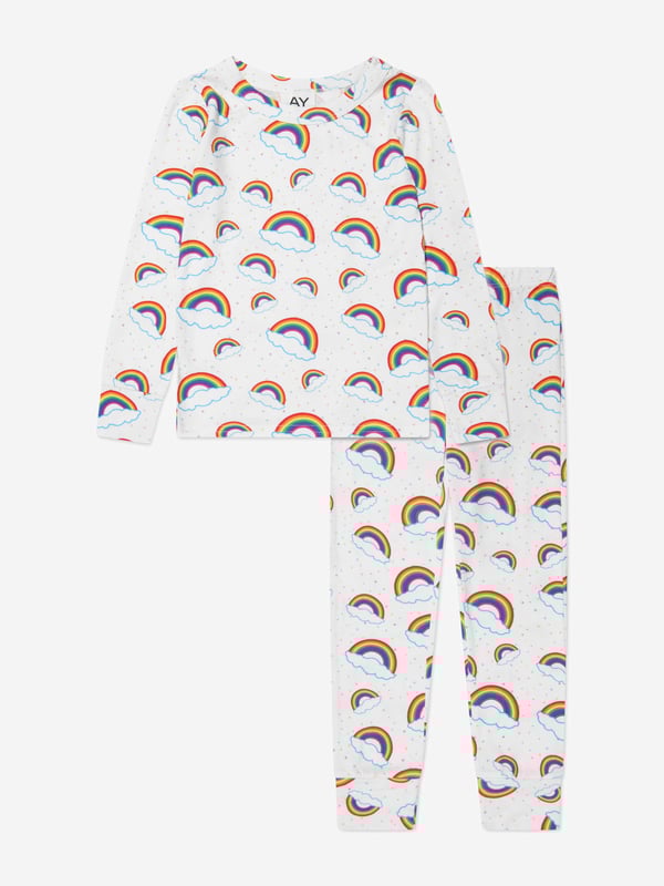 Dream big and feel fab with this girls white pyjama set from AY by Ayla. Cosy and comfortable, the soft, snug sleepwear is decorated with an all over rainbow print, displaying a positive energy whilst lounging and relaxing. Perfect for lazy days and pyjama parties. 2-piece Set Bound Collar Ribbed Cuffs Elasticated Waistband