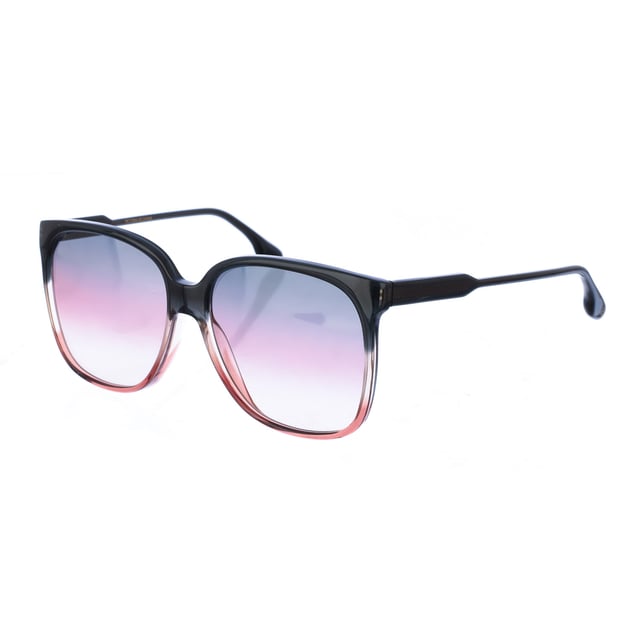 Damen-Sonnenbrille mit Acetat-Rahmen.
 Ovaler Rahmen.
 Bügel aus Acetat.
 100% UV-Schutz.
 Antireflektierende Gläser.
 Inklusive Echtheitszertifikat und Garantie.
 Maße: Abmessungen: Glashöhe: 55 mm, Gläserbreite: 59 mm, Steg: 16 mm, Bügel: 145 mm.
 Zusammensetzung: Acetat
 Pflege:
Reinigung und Pflege:
 -Reinigen Sie die Gläser mit Wasser und Seife (neutral).
 - Verwenden Sie keine schmutzigen oder scheuernden Tücher, da diese die Eigenschaften der Filter verändern können.
 - Verwenden Sie nur Originalzubehör und -ersatzteile.