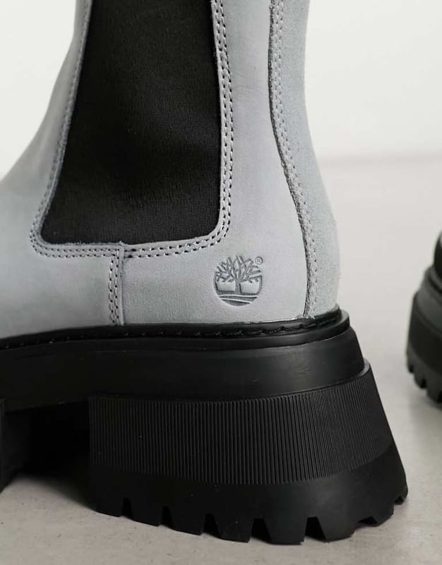 Timberland sky chelsea boots in light grey nubuck leather