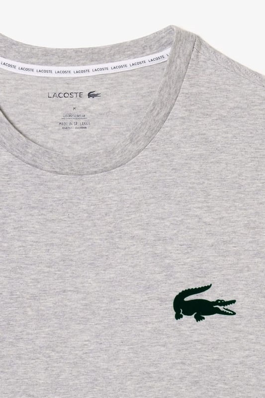 Cotton Jersey Lounge T-shirt Recycled fabric made from manufacturing offcuts. Comfortable, relaxed fit Crew neck Velvet crocodile on breast Loungewear garments cannot be returned, exchanged, or reimbursed