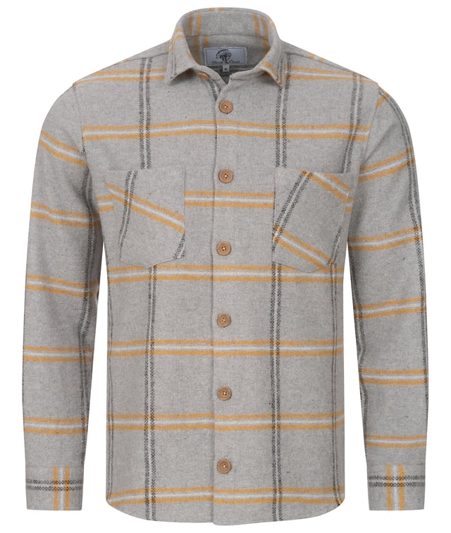 Das Must-Have für lässige Styles unter den Hemden ist das Karohemd. Das Karohemd ist ein Oberteil, dass sich über die Trends hinweggesetzt hat. Im Winter hält es dich dank softem Flanell schön warm, im Sommer ziehst du es lässig übers T-Shirt oder bindest es um die Jeans und im Job kommt der karierte Klassiker zum Einsatz. Das Hemd ist mit einem lässigen Regular Fit schnitt ausgestattet, bei diesem Schnitt kann sich der Körper unter dem Stoff frei bewegen, ohne dass der Stoff am Körper klebt.