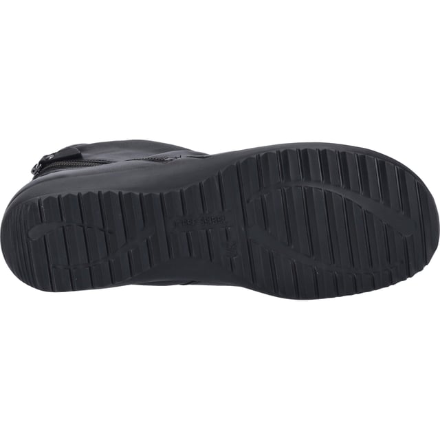Met de kennis van 5 generaties selecteren we zorgvuldig materialen en functionaliteiten. We gebruiken duurzaam nappaleer voor deze schoen. Om je voeten zelfs op ijzige dagen behaaglijk warm te houden, is deze enkellaars warm gevoerd met textiel van hoge kwaliteit. Het model Naly 61 is gemakkelijk aan te trekken dankzij de modieuze ritssluiting. Dankzij het AGO-ontwerp is dit model een robuuste en toch zeer lichte schoen. Breedte G is perfect voor alle normale voeten. Het model Naly 61 is geschikt voor dagelijks gebruik en geeft je de vrijheid om je eigen weg te gaan.
