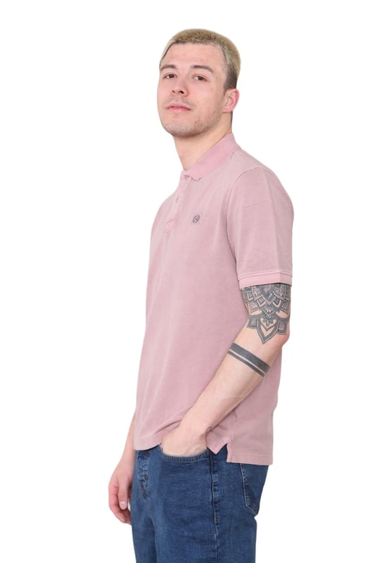 M&S Mens Classic polotröja i ren bomull . - - .  Observera att detta är en helt ny men M&S Branding Tags borttagna för att uppfylla villkoren eller svartpennad . - - .  Regular Fit Design med en smart krage hals och knappstängning . - - .  Korta ärmar hjälper till att hålla dig sval och broderade detaljer på bröstet ger en märkespräglad touch . - - .  Dessutom är tyget garmentfärgat för en autentisk tvättad look.