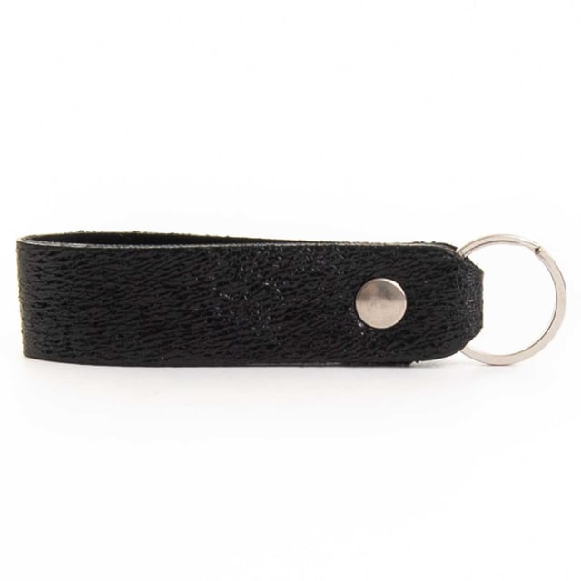 10 years of pure warranty. Manufactured in Spain. 100% natural leather. Reinforced sewing. Artisanal tradition.