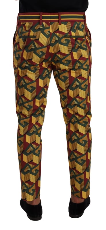 100% Authentic Dolce & Gabbana tapered pants
  All-over logo print
  Crafted from cotton
  Zipper and button closure
  Slim fit
  Multicolor DG Mania design
  Logo details
  Made in Italy
  Material composition: 97% Cotton 3% Elastane
Material: 97% Cotton 3% Elastane