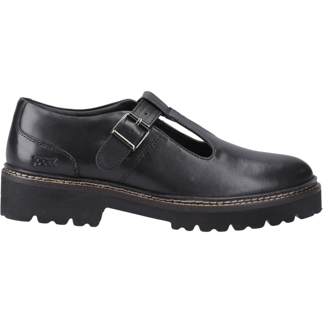 Designed in a premium leather, the KYLEE t-bar features a subtle Pod branding and sleek stitching details. The chunky sole gives an added edge to an otherwise classic style. The style is finished with contrast stitching and tonal metal hardware.