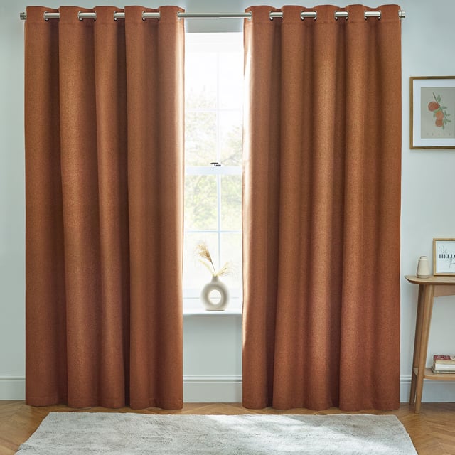 In modern fresh tones, the Dawn blackout eyelet curtains provide both functionality and effectiveness for your home. The soft-textured, temperature regulating marl effect fabric not only keeps out the light, but also ensures your home is cool in summer and warm in winter.