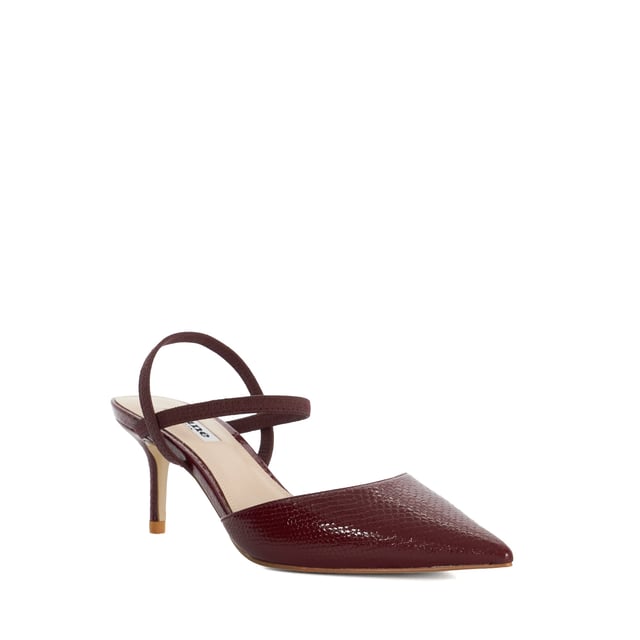 Revamp your occasion edit with our Classical courts. Set on a medium stiletto heel, this  design is certain to become the focal point of your ensembles. Detailed with an elasticated slingback for a comfortable fit, this point-toed silhouette will refresh your looks in an instant.