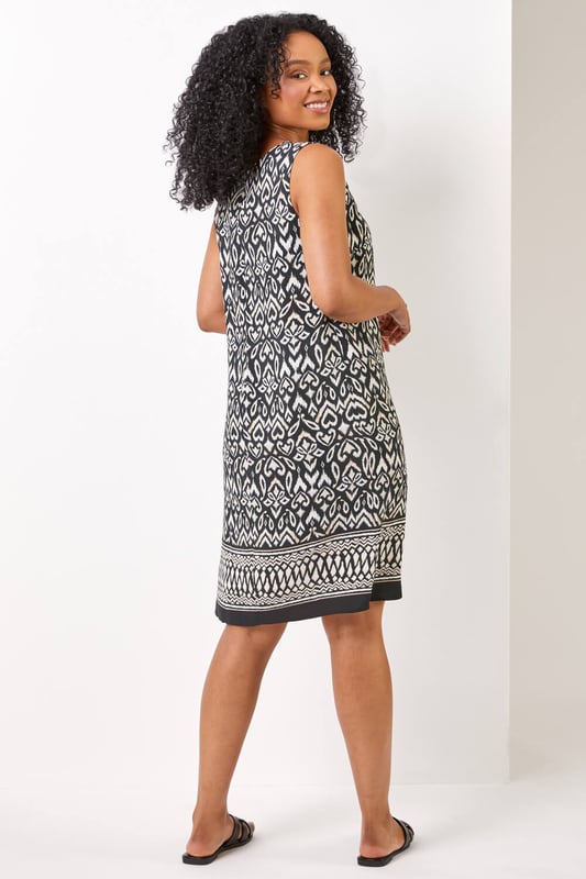 Border print new arrivals shift dress