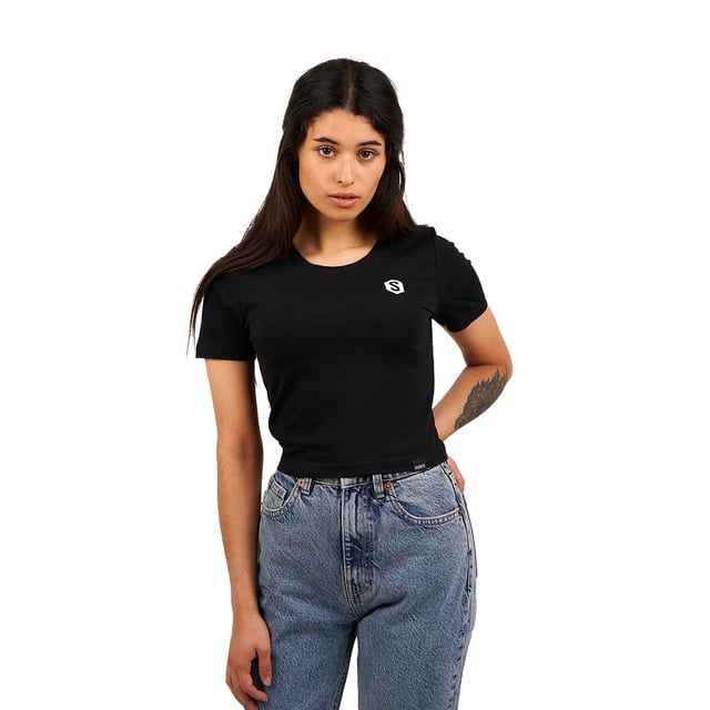 Short shot t-shirt Superb.
 Short sleeve.
 Round neckline with ribbed finish.
 Brand print on the front.
 Seams seen in tone.
 Composition: 95% Cotton, 5% Elastane.
 Care:
- Wash at max. 40ºC.
 - Do not use bleach.
 - Iron at low temperature.
 - Do not dry clean.
 - Do not use dryer.