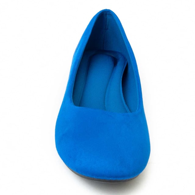 Ballerina for women. Comfortable fit. Padded insole. Non-slip sole. Reinforced stitching. Manufactured by other brands for our brand.