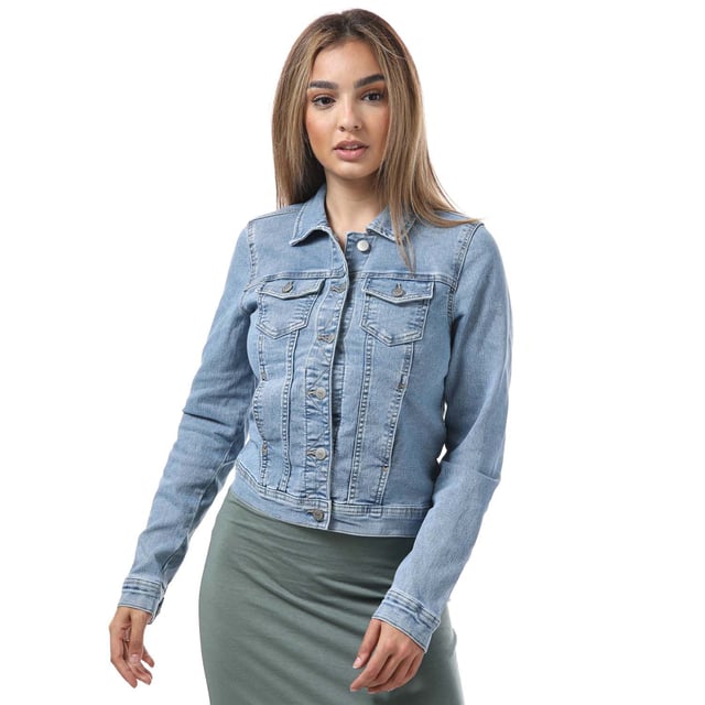 Womens Only Wonder Life Denim Jacket in light blue.- Classic point collar.- Full button placket with branded metal shanks.- Long sleeves with buttoned cuffs.- Side hand pockets.- Button-flap chest pockets.- Slight stretch to denim.- Fitted style.- Regular fit.- 79% Cotton  20% Polyester  1% Elastane. Machine washable. - Ref: 15243147A
