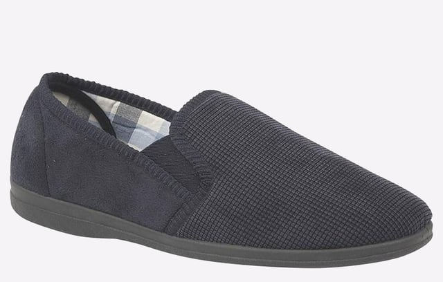 What more can you ask for from a slipper, designed with a synthetic suede / textile mix upper with a memory foam sock to enhance comfort when around your family home- Synthetic Suede/Textile upper- Twin gussets for easy on / off wear
- Extra confort memory foam sock
- Textile Covered Injected PVC Sole