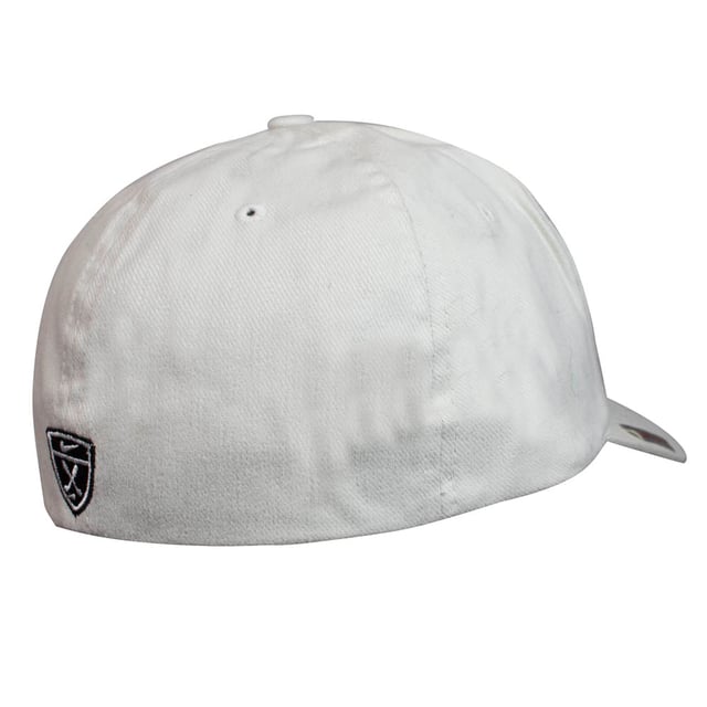 6 panel cap constructed using a lightweight fabric with the look and feel of a vintage hat. Proprietary technology in the comfort bill reduces weight and enhances comfort.
