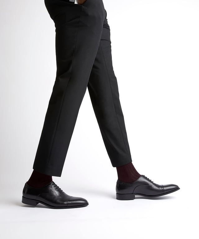 Dune Mens SECRECY Lace-Up Oxford Shoes Secrecy Formal settings call for our Secrecy pair, designed in soft, matte leather. This sophisticated style has a slim silhouette and laces up to fasten. Ideal for the office or special events.