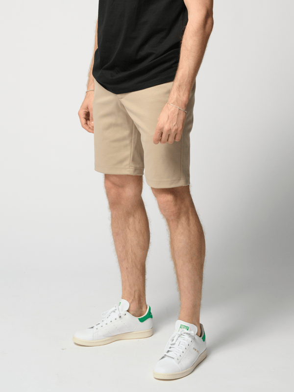 Shorts de rendimiento de Teeshoppen   Estos son un par de pantalones cortos de Teeshoppen. ¿Está buscando pantalones cortos elegantes pero cómodos para su guardarropa de verano? No busque más. Estos pantalones cortos elegantes y cómodos de Teeshoppen te harán sentir moderno y elegante durante todo el verano.    ¿Qué tamaño son los pantalones cortos?   Los pantalones cortos están disponibles en tamaños: S, M , L, XL y 2XL. Los tamaños están diseñados para hombres.    sobre Tehoppen   En Teeshoppen, estamos orgullosos de ofrecer nuestros propios productos. Nuestra gama consta de varios artículos básicos geniales que pueden caber en cualquier guardarropa. Pero a pesar de que la ropa es básica, no nos hemos comprometido en la calidad o el diseño. Las prendas están hechas de materiales de lujo que son cómodos de usar y están diseñadas para ser diseñadas para cualquier ocasión. ¿Busca un lugar para encontrar ropa atemporal para hombres y mujeres? Entonces Teeshoppen es el lugar para ti. Nos especializamos en la venta de ropa básica. No paga por marcas y costos costosos, sino solo por calidad y servicio. Y así como el mundo de la moda cambia constantemente, también estamos constantemente expandiendo nuestra gama.