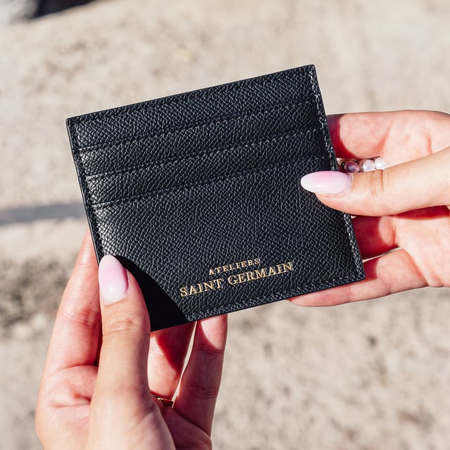 Card Holder simple - 3 Card Storage - Interior fabric lining - Logoed ATELIERS SAINT GERMAIN - Grained Leather Finishing