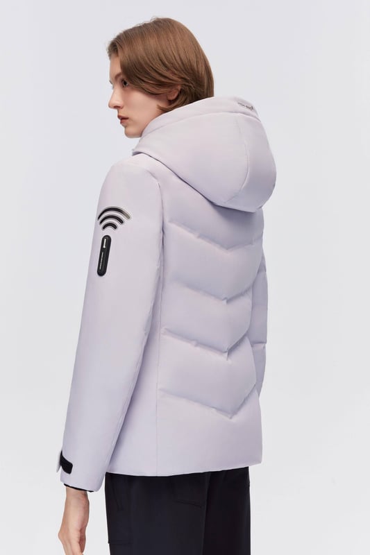 Blends advanced Gore-Tex windproof and waterproof technology with luxurious goose down insulation, offering lightweight warmth and contemporary style for active comfort and protection.