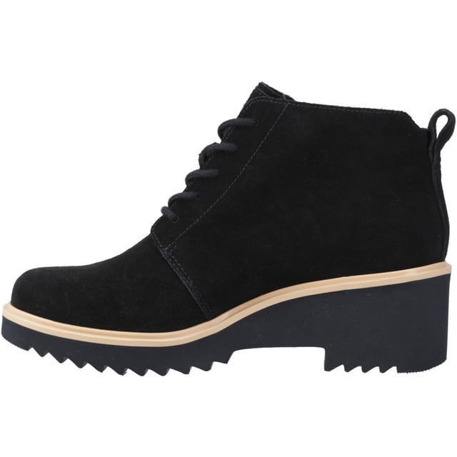 Making stylish dressing easy, the Maude ankle bootie is a true closet staple. Featuring a lightweight outsole for a chunky look with OrthoLite insoles for game-changing comfort. Keep them casual for everyday wear, or dress them up for nights out.