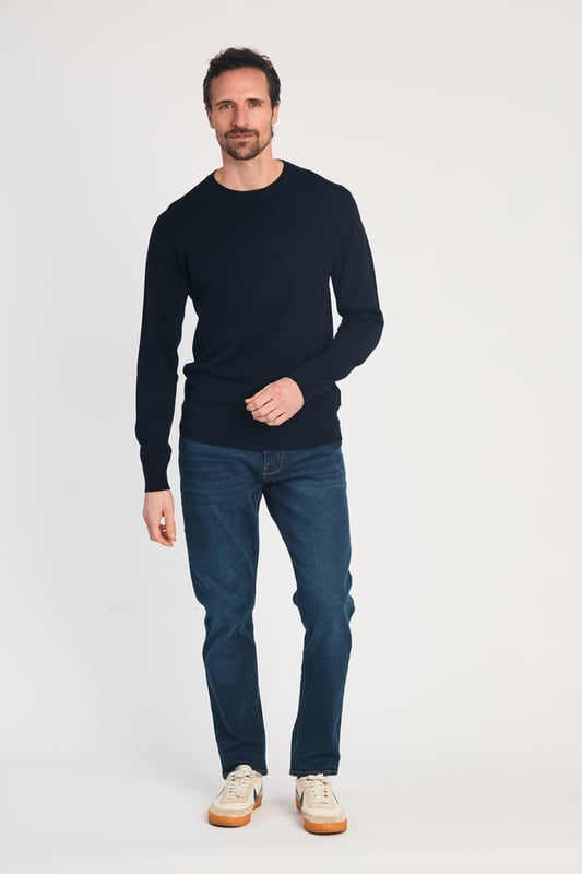 Navy Crew Neck Long Sleeve Knitted Jumper This classic knitted jumper from French Connection is a lightweight addition to your wardrobe this season. Features crew neck, long sleeves, French Connection branding label and ribbed elasticated neck, waist and cuffs. Style with French Connection Chino trousers to complete the look.