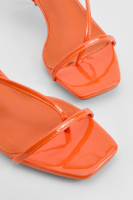 Love at first scroll happens with these lace-up heels. Dressing up for party plans but don't want to be too extra? The minimalist style on these strappy heels is the low-key vibe you need for your outfit. The strappy design is easy to do up and ties around the ankle in a criss-cross pattern - super cute and comfortable for a day out. Whether it's block heels or stiletto styles, It's the type of shoe we love wearing for every occasion.Style: Strappy HeelsFabric: PU