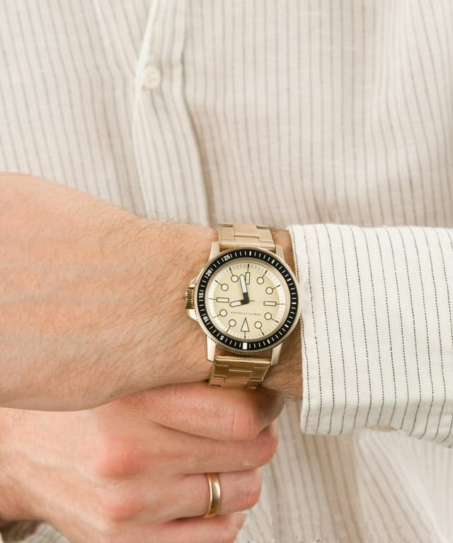Men\'s Leonardo Armani AX1854 Watch Exchange Gold