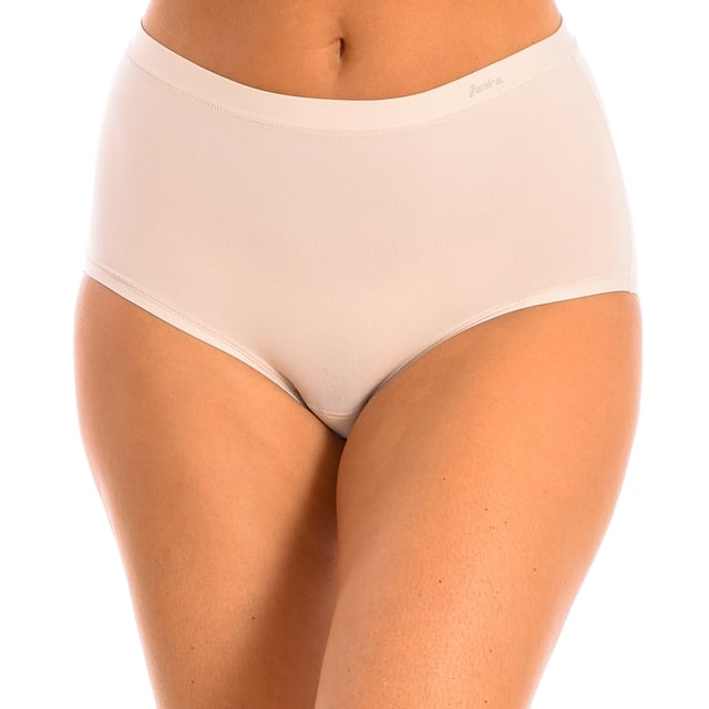 Super flexible invisible panties Janira.
 High waist.
 Matching elastic waistband.
 It has a very soft and ultra-fine touch, it is enveloping and silky, almost impalpable, to achieve the desired effect, it is imperceptible once put on.
 Superior adaptation with extraordinary elasticity.
 One size from S to XL
 Composition: 75% Polyamide, 25% Elastane
 Care:
-Wash at a maximum temperature of 30º.
 -Do not use bleach.
 -Do not use an iron.
 -Do not use dryer.
 -Do not dry clean.