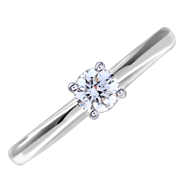 Oro amarillo de 9 quilates (375): 1,4 g; # Diamante: 0.25ct