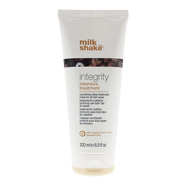 Milk_Shake Integrity Intensive Hair Treatment has been designed to deeply nourish hair, and help battle against frizz. The treatment contains Hydrolysed keratin, Coconut oil and organic Muru Muru butter which work together to seal the cuticle, fighting split ends, whilst also repairing hair, and turning even the most damaged  of hair into soft, shiny hair. The formula, which also detangles, helps prevent colour fade and also helps to improve manageability of hair.