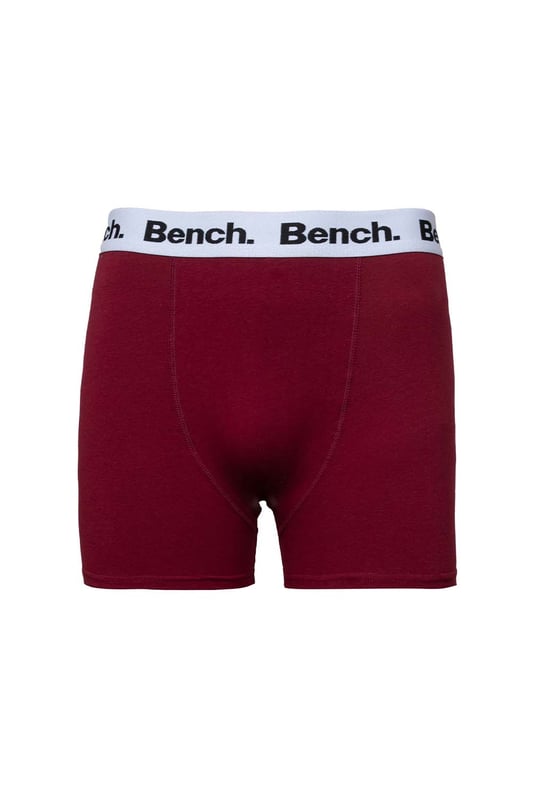 Update the wardrobe essentials with the assorted 7-pack 'Marcos' boxers from Bench. Made from cotton blend fabric for all-day comfortable wear, they feature repeat logo, elasticated waistband. This set includes seven sold colours. Other colours available.