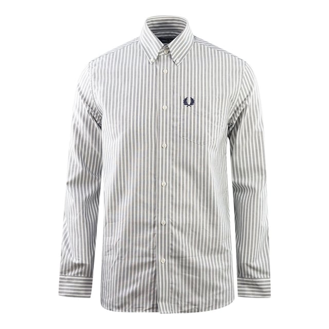 Camisa Oxford informal de rayas de carbono oscuro de Fred Perry. Manténgase elegante con esta elegante camisa de manga larga de Fred Perry. Diseñada con un ajuste ultramoderno, esta camisa informal presenta el icónico logotipo de Fred Perry para una apariencia atemporal. Viste tu guardarropa con esta pieza esencial de estilo de diseñador. 100 % algodón, logotipo de la marca en el pecho izquierdo, camisa azul Fred Perry. Cierre de botón, bolsillo en el pecho izquierdo. Camisa Oxford de corte regular. Estilo: M1661 395