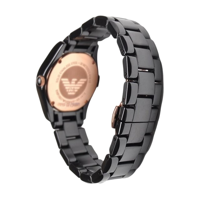 Emporio Armani AR1412 - Herrenuhr Quarz aus Keramik• Material: Keramik• Glas: Mineral• Armband: Keramik• Farbe: Schwarz• Wasserbeständigkeit: 30 m (3 ATM)• Gehäusegröße: 35 mm