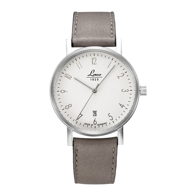 SIMPLY CHARISMATIC: THE LACO CLASSICS.

Many watch lovers associate the name Laco primarily with pilot's watches. Even if we are of course proud of this tradition and this part of our company history, Laco has much more to offer than pilot's watches - especially when it comes to high-quality wristwatches. Our extensive range of Laco watches also includes a whole range of elegant models with a simple design: the Laco Classics.

Whether modern watches, reinterpreted classics or no-frills timepieces in the Bauhaus style: In our Classic line, self-confident men and women will find a watch made in Germany that suits them. Based on the design of the Bauhaus style and following the look of the Laco watches of this era, the unmistakable dial is just as much the focus of these models as the proven Laco reliability and quality.