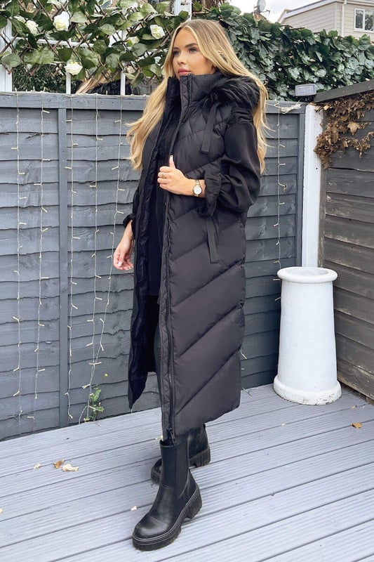 Black fur hooded gilet new arrivals