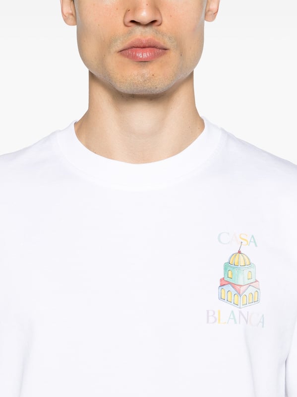 The Objets En Vrac T-Shirt is a screen-printed organic cotton tee, completed with a classic crewneck, short sleeves and Casablanca Paris branded label, designed for a relaxed fit.