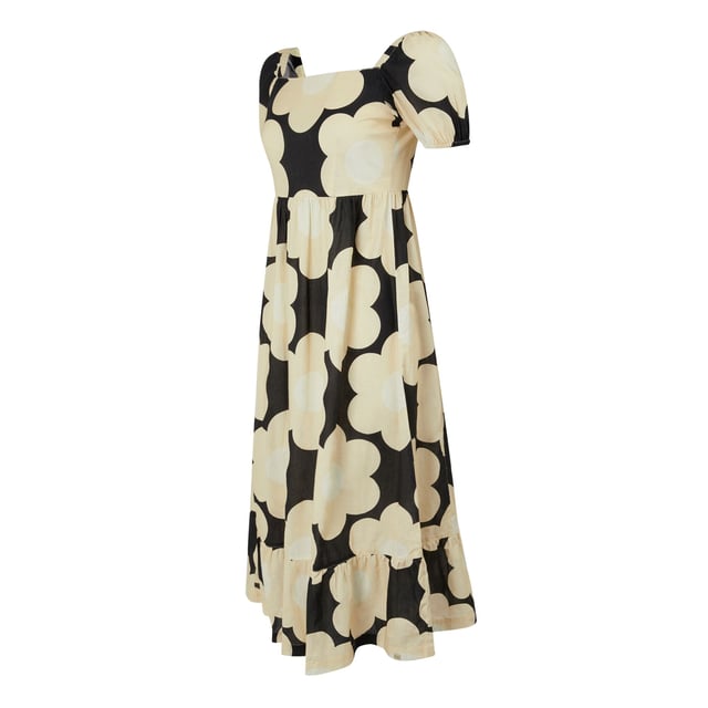 100% Cotton. Fabric: Coolweave, Poplin. Design: All-Over Print, Daisy. Fabric Technology: Breathable. Back Elasticated, Gathered Panel. Neckline: Square Neck. Sleeve-Type: Balloon, Short-Sleeved. Sustainability: Sustainable Materials. 8 UK: 32 in. 10 UK: 34 in. 12 UK: 36 in. 14 UK: 38 in. 20 UK: 45 in. 18 UK: 43 in. 16 UK: 40 in.