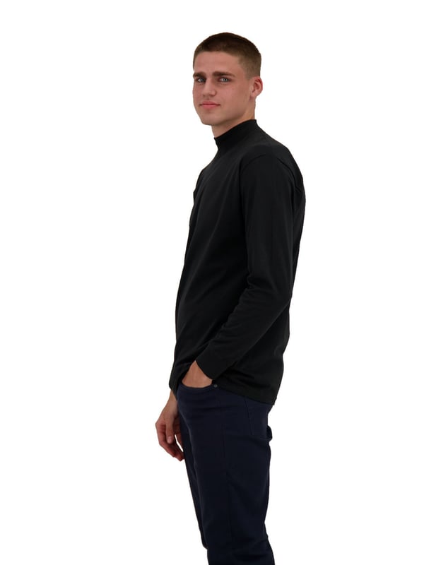 Dompel jezelf onder in de wereld van casual elegantie met dit exclusieve overhemd met lange mouwen voor heren van Ragman. Met lange mouwen en een aantrekkelijke gemêleerde look combineert dit kledingstuk tijdloze stijl met modern comfort. De normale pasvorm zorgt voor een comfortabele, casual pasvorm die zich perfect aan het lichaam aanpast zonder beperkend te zijn. Een bijzonder hoogtepunt is de modieuze opstaande kraag, die je niet alleen warm houdt maar ook een exclusieve touch geeft aan elke outfit. Deze longsleeve is meer dan een basic - het is een uitdrukking van smaak en persoonlijkheid. Dankzij de hoogwaardige materialen is hij uiterst comfortabel om te dragen en tegelijkertijd robuust en gemakkelijk te onderhouden. Of het nu voor kantoor, vrije tijd of ontspannen avonden thuis is, het past zich aan elke situatie aan en kan op allerlei manieren worden gecombineerd. Ragman staat voor kwaliteit en deze longsleeve is daar het bewijs van. Het is de ideale keuze voor de moderne man die comfort, stijl en duurzaamheid waardeert. Een essentieel kledingstuk dat in geen enkele garderobe mag ontbreken.