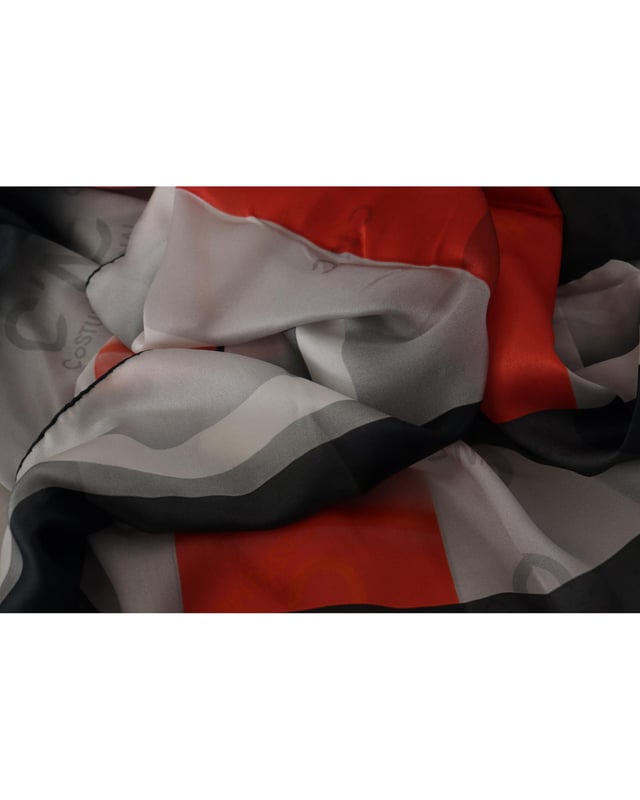 Brand: C&#8217;N&#8217;C COSTUME NATIONAL
  Material: 100% Silk
  Gender: Women
  Color: Gray red checkered print
  Logo details
  Made in Italy
  Size: 135cm x 135cm