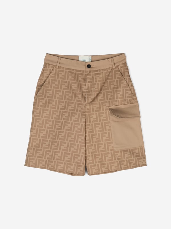Fendi embody high quality craftsmanship designs with refined elegance. These boys trench shorts amplify the luxury Italian label's preference for sleek, uncomplicated fashion. Envisioned in beige stretch gabardine Bermudas. They come with side pockets featuring Fendi embroidery and tone-on-tone all-over FF logo detail.‚ Made In Italy‚ External Fabric: 97% Cotton, 3% Elastane, 97%Cotton, 3% Elastane, Lining: 100% Viscose