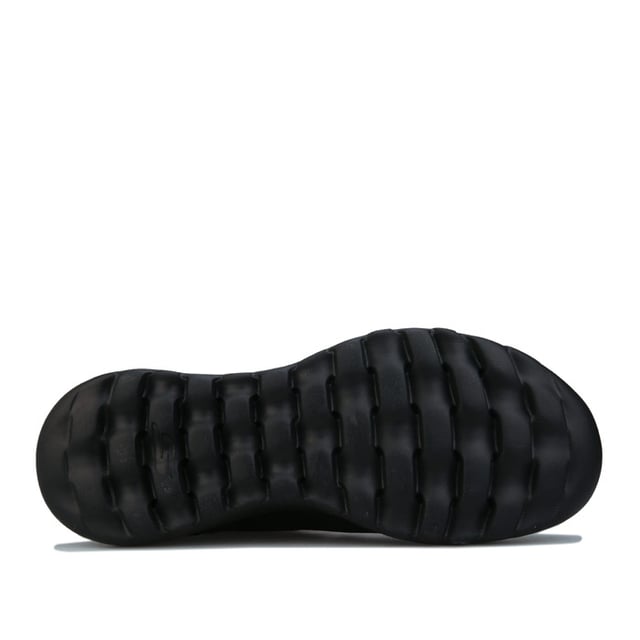 Skechers harvest new arrivals
