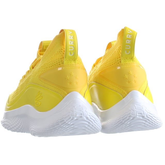 Curry sales men yellow