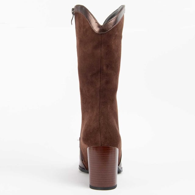 Women's heeled boots. Comfortable fit. Cushioned natural leather insole. Manufactured by other brands for our brand.