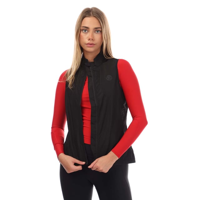 Womens Skins Series-3 Running Gilet in black.- Full zip fastening.- Rear pocket.- Elasticated arm holes.- Adjustable drawcord hem.- Reflective tonal black logos.- Rear pocket can be used to pack up and store the gilet.- Packable.- Showerproof.- 100% Polyester.- Ref: ST40731249001