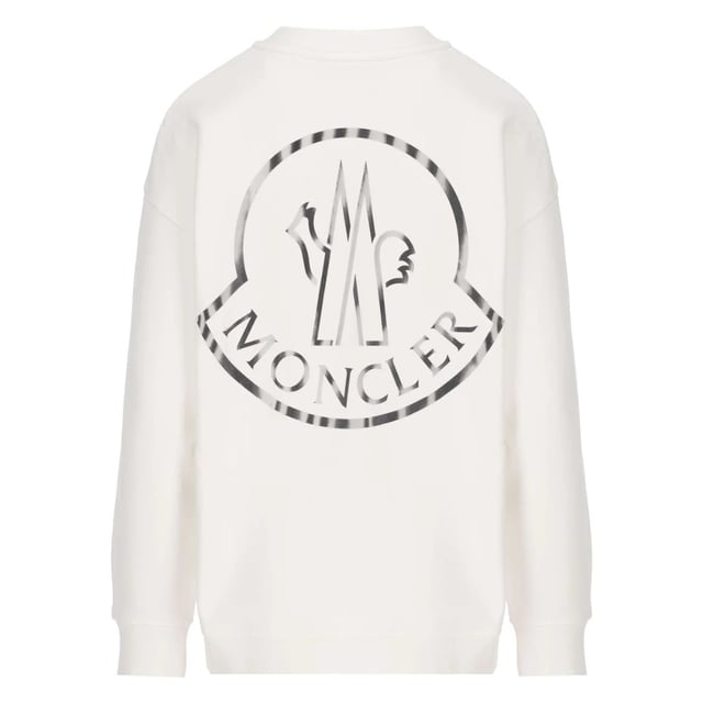 Moncler Detailed Logo On Back White Sweatshirt Moncler Detailed Logo On Back White Sweatshirt. Moncler Branded Logo White Jumper. Elevate your style with the Moncler White jumper. These comfortable Moncler White sweatshirt offer a sleek and versatile look, perfect for any occasion these jumpers provide both style and functionality. Upgrade your wardrobe today. Moncler Branding. Regular Fit, Fits True To Size. Ribbed Sleeve and Waist Endings, 100% Cotton. 8G00031809KX 034