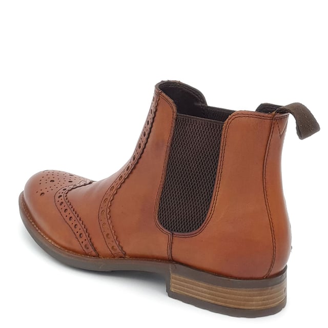 Brand new from HX London the Albert is part of a new range of cleated sole footwear. This brogue boot features a genuine high quality and soft tan brown, greasy brown or black leather upper and textile lining.  Grab your self a pair now as we only have a limited stock of these fantastic boots. Please see our store for the Lace up shoe, lace up boot and Chelsea boot from the same range.