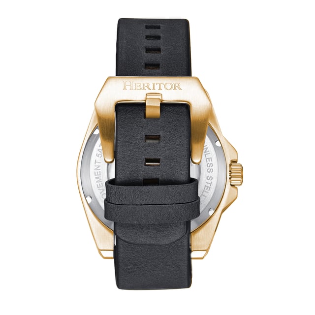 Kast van 316L chirurgisch roestvrij staal, Seiko NH35 automatisch uurwerk met juwelen, 24 juwelenlagers, gangreserve van 28 uur, slagen per uur (BPH): 21.600/uur, mineraalglas met saffiercoating, wijzerplaat met skeletmotief, kijkachterkant om het uurwerk te bekijken, band van echt leer, sluiting van roestvrij staal met gegraveerd logo, lichtgevende wijzers, lichtgevende markeringen, datumweergave, kastdiameter van 44 mm, polsomtrek van 195-245 mm, waterbestendigheid van 5 ATM.
