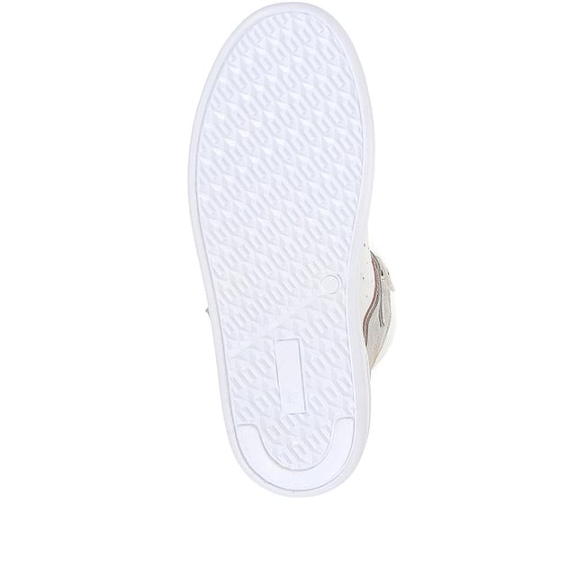 Elevate your trainer game with this retro pair of high tops, including luxury padded linings and a cushioned insole to ensure you're comfortable and supported. With chunky flat soles and premium leathers, pull these on with your favourite jeans for an on-trend look.
