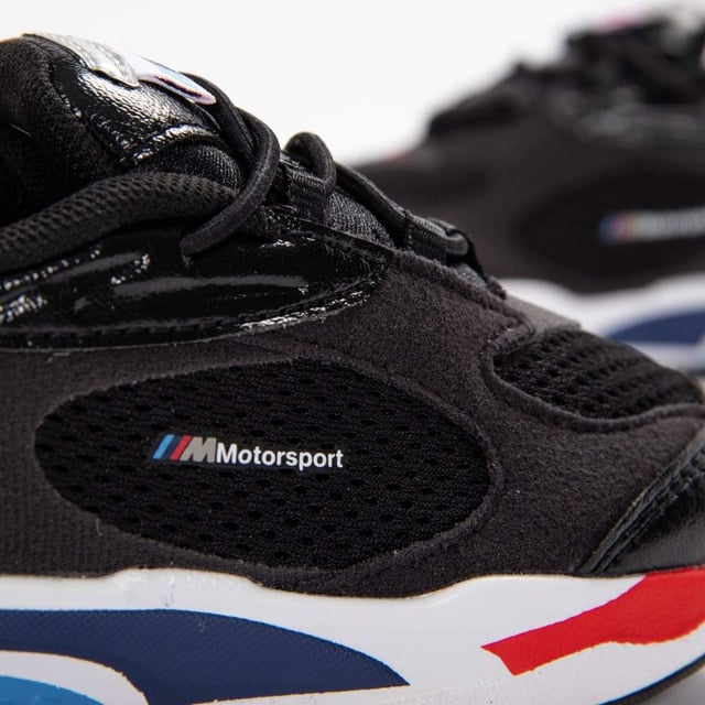 Basket Puma BMW mms rs fast inf Jungen Schwarz Synthetik. Authentischer Stadtenschuh der Marke Puma - Streetwear/Sportswear-Design von Puma - Puma für modebewusste Jungen, perfekt für den Alltag - Schwarze Puma-Sneaker lassen sich hervorragend mit dem Rest Ihrer Garderobe kombinieren - Bequeme Synthetikmaterialien - Klassische elastische Schnürsenkel - BMW mms rs fast inf - Textil